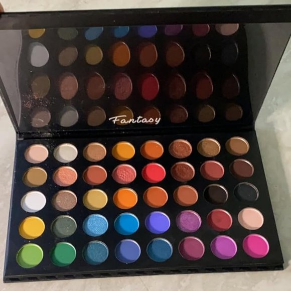 Long Lasting Blendable Natural Matte Colors Shimmer Metallic Eyeshadow Pallet - Picture 11 of 12